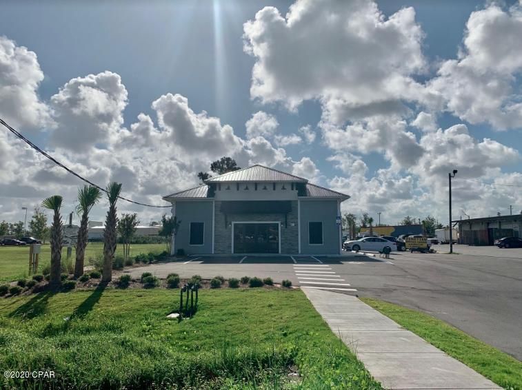 2403 S Highway 77, Lynn Haven, FL 32444